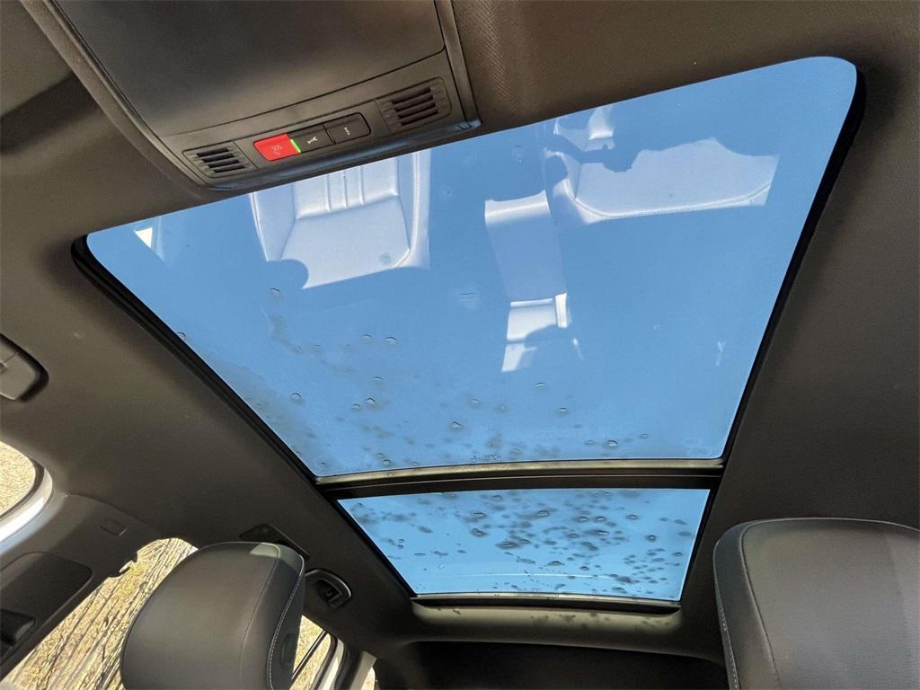 used 2022 Volkswagen Tiguan car, priced at $23,998