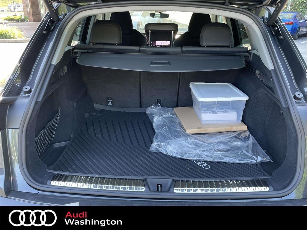 new 2025 Audi Q5 car, priced at $61,390