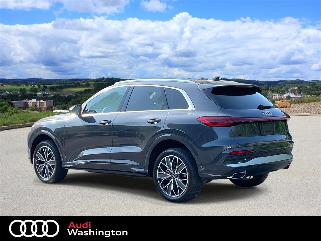 new 2025 Audi Q5 car, priced at $61,390
