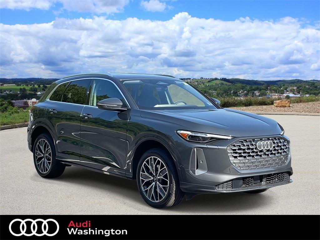 new 2025 Audi Q5 car, priced at $61,390
