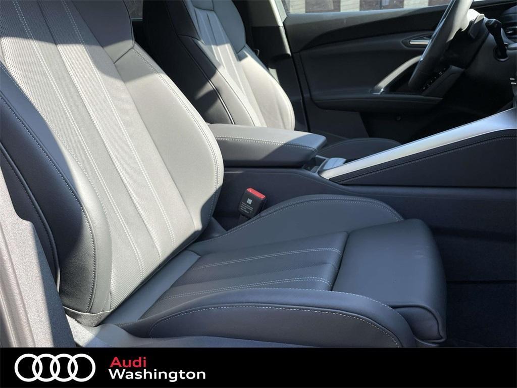 new 2025 Audi Q5 car, priced at $61,390
