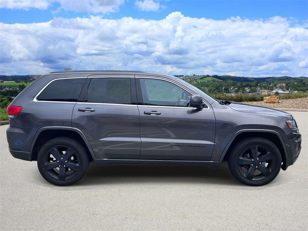 used 2015 Jeep Grand Cherokee car, priced at $13,976