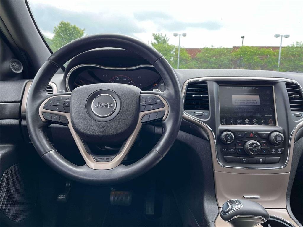 used 2015 Jeep Grand Cherokee car, priced at $13,976