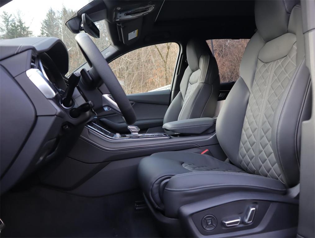 new 2025 Audi SQ7 car, priced at $108,420