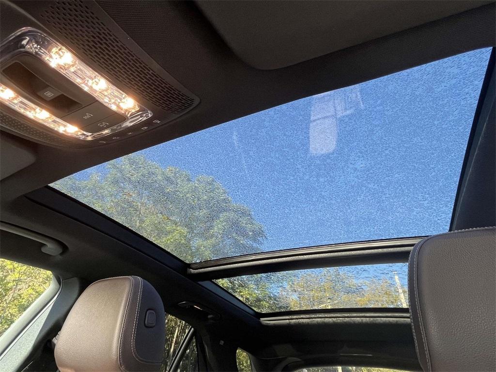 used 2023 Mercedes-Benz GLE 350 car, priced at $46,998