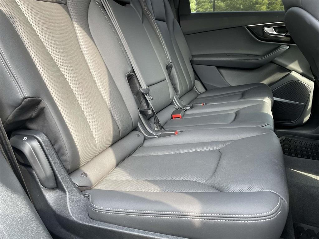used 2025 Audi Q7 car, priced at $61,833