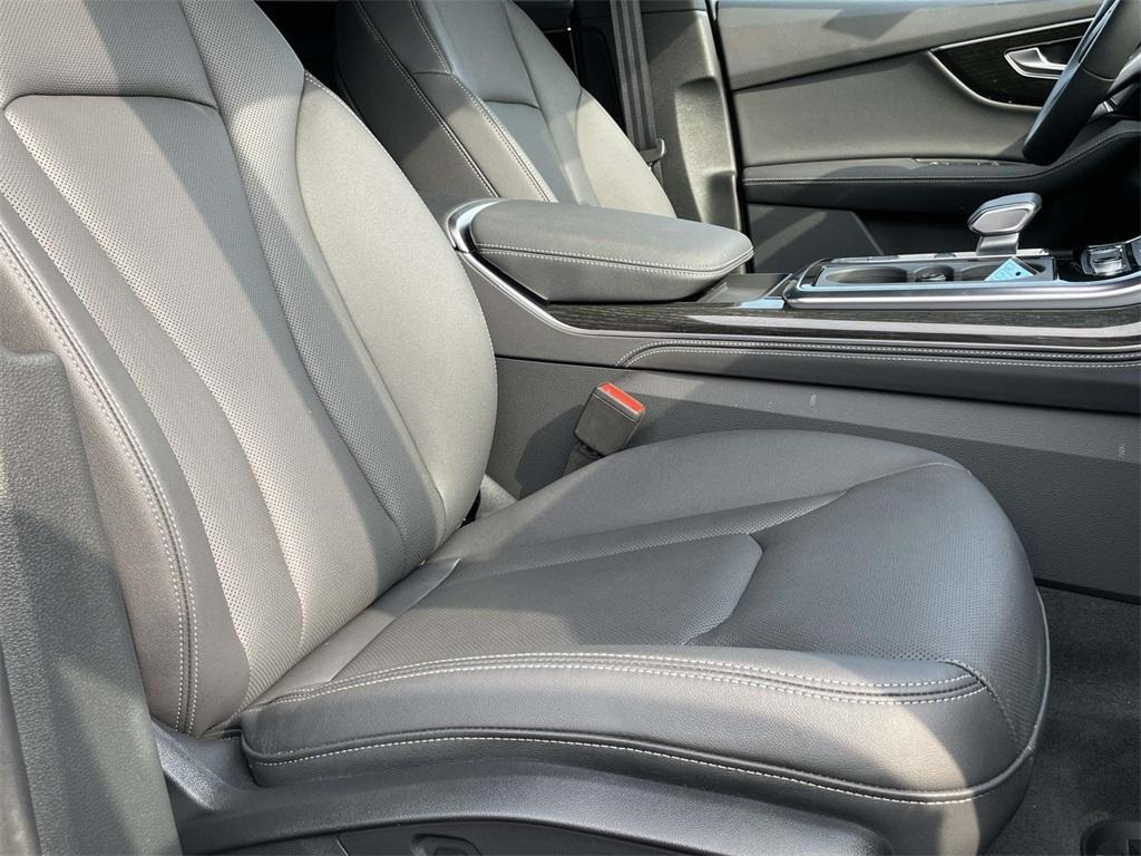 used 2025 Audi Q7 car, priced at $61,833