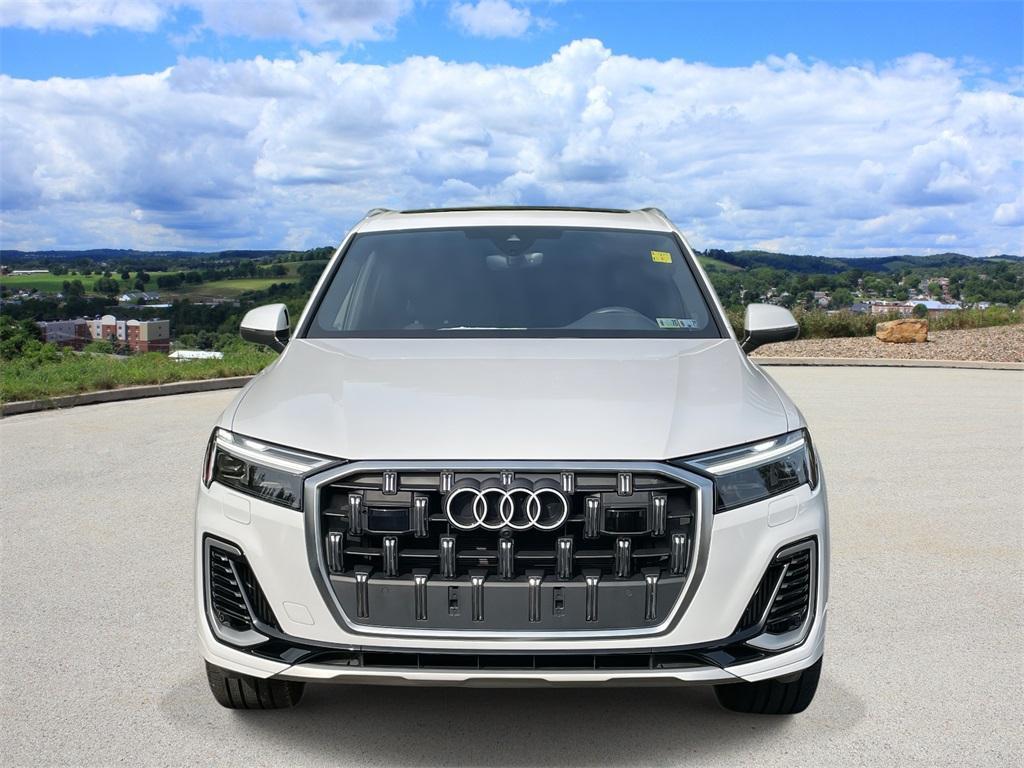 used 2025 Audi Q7 car, priced at $61,833
