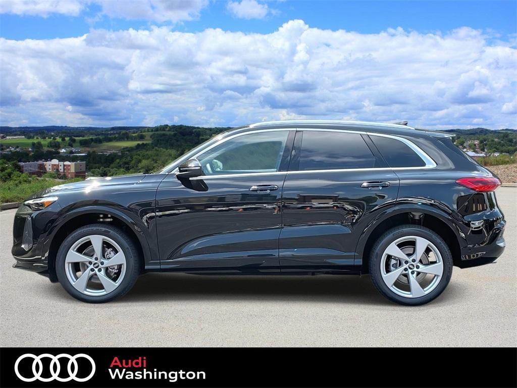 new 2025 Audi Q5 car, priced at $62,040