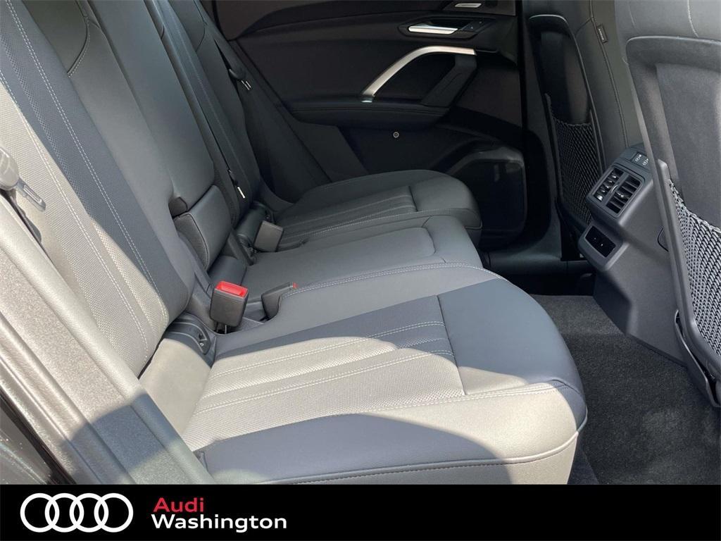 new 2025 Audi Q5 car, priced at $62,040