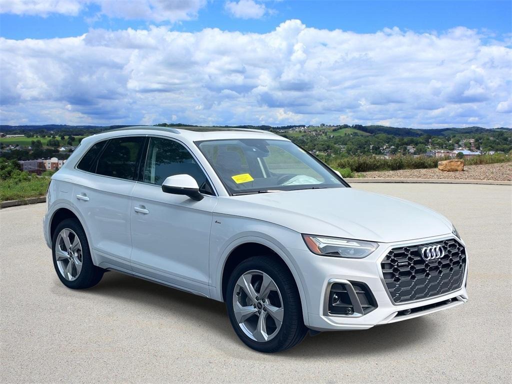 new 2025 Audi Q5 car, priced at $58,215