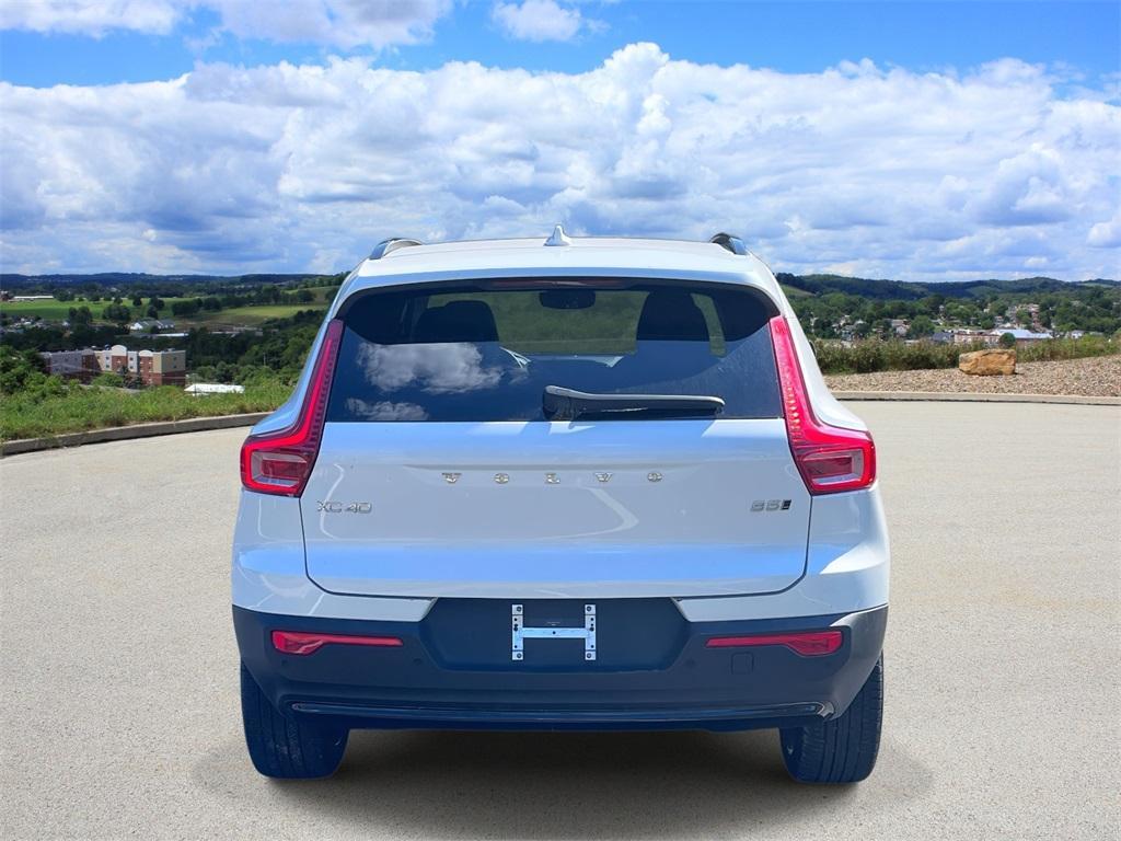 used 2024 Volvo XC40 car, priced at $33,700