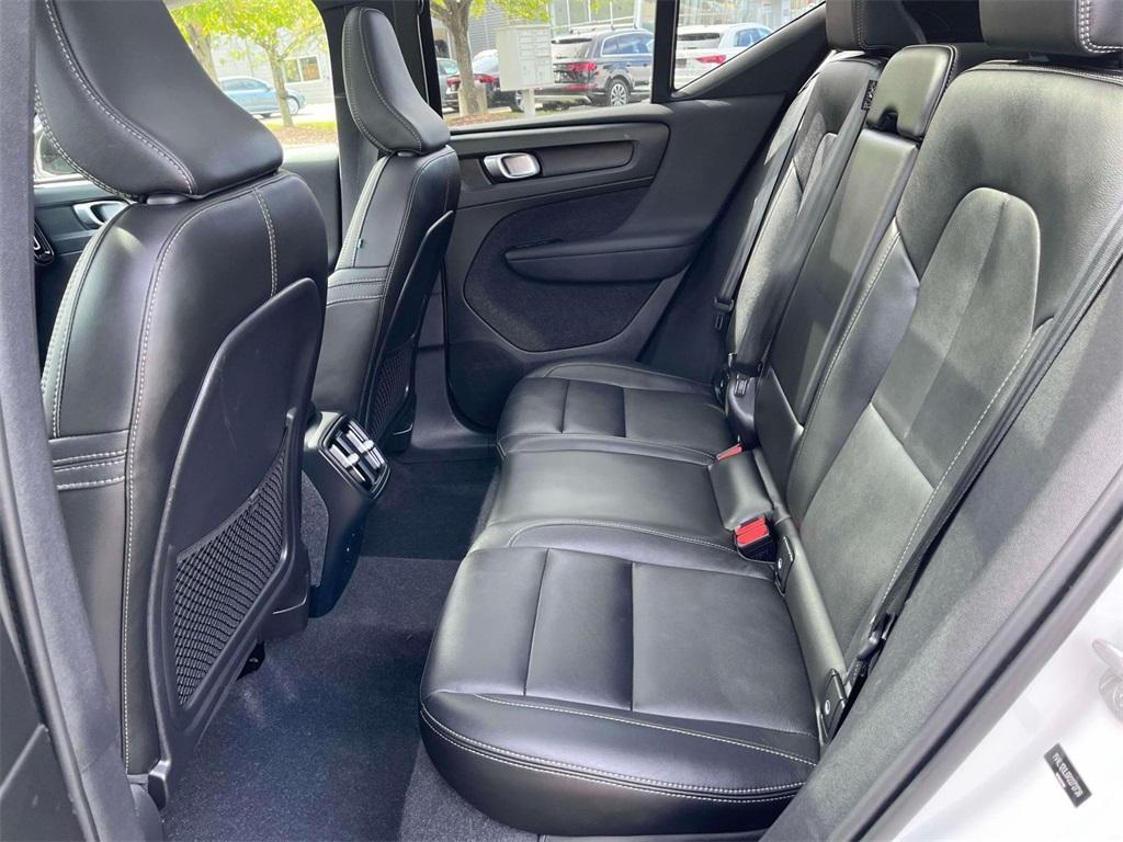 used 2024 Volvo XC40 car, priced at $31,992