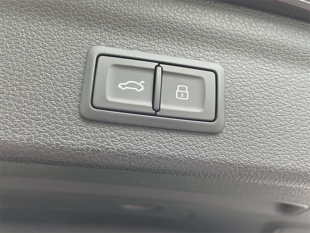 new 2025 Audi Q3 car, priced at $45,690