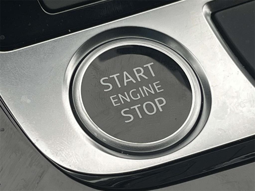 used 2025 Audi Q7 car, priced at $56,998