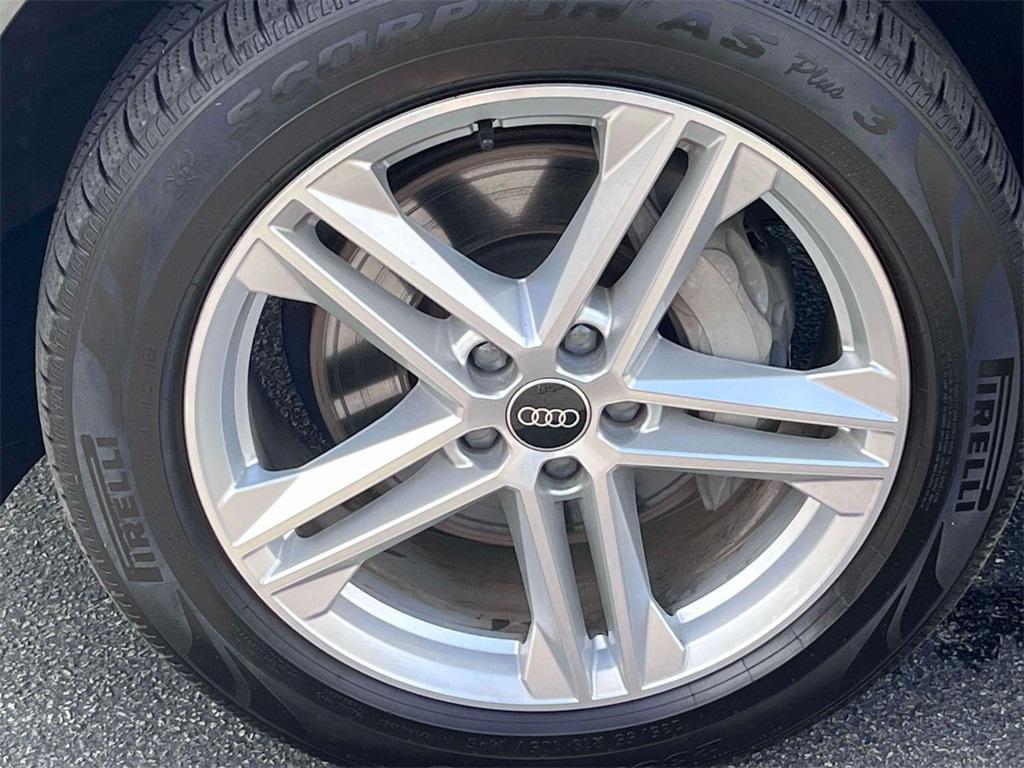 used 2024 Audi Q5 e car, priced at $40,900