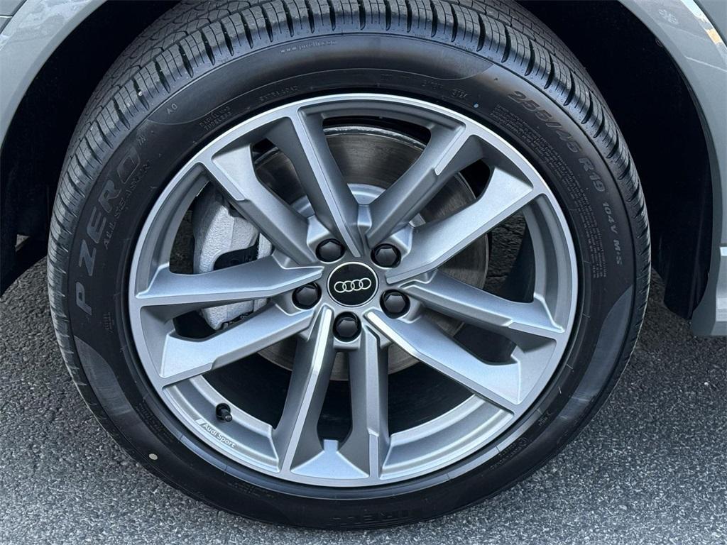 new 2025 Audi Q3 car, priced at $46,110