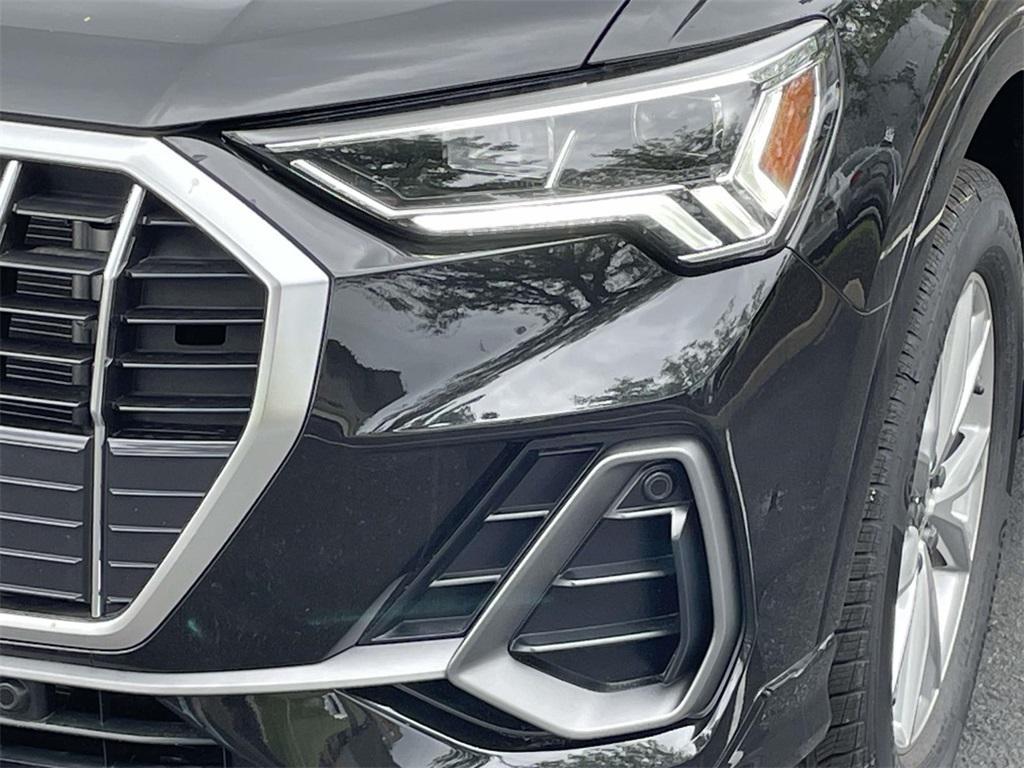 new 2025 Audi Q3 car, priced at $45,200