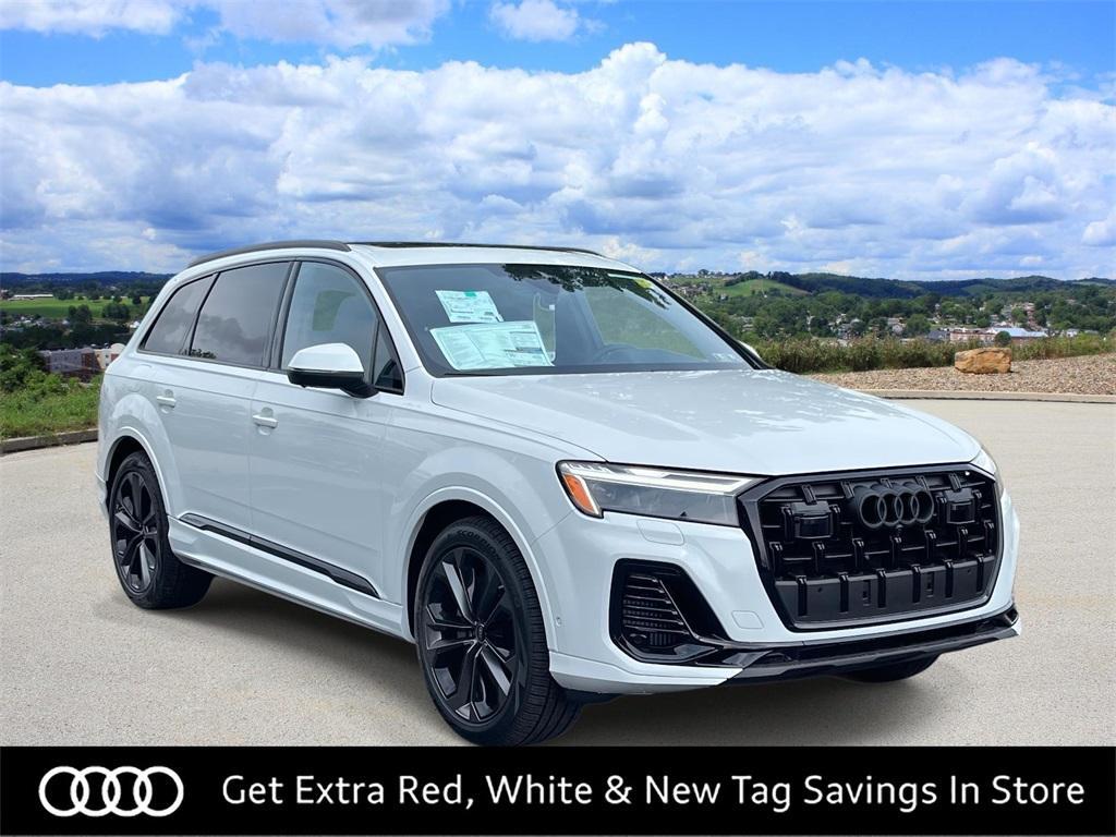 new 2025 Audi Q7 car, priced at $77,580