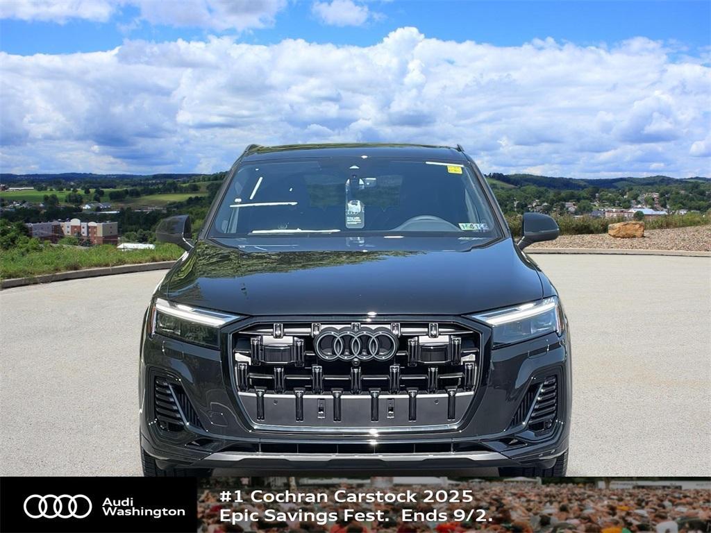 new 2025 Audi Q7 car, priced at $77,580