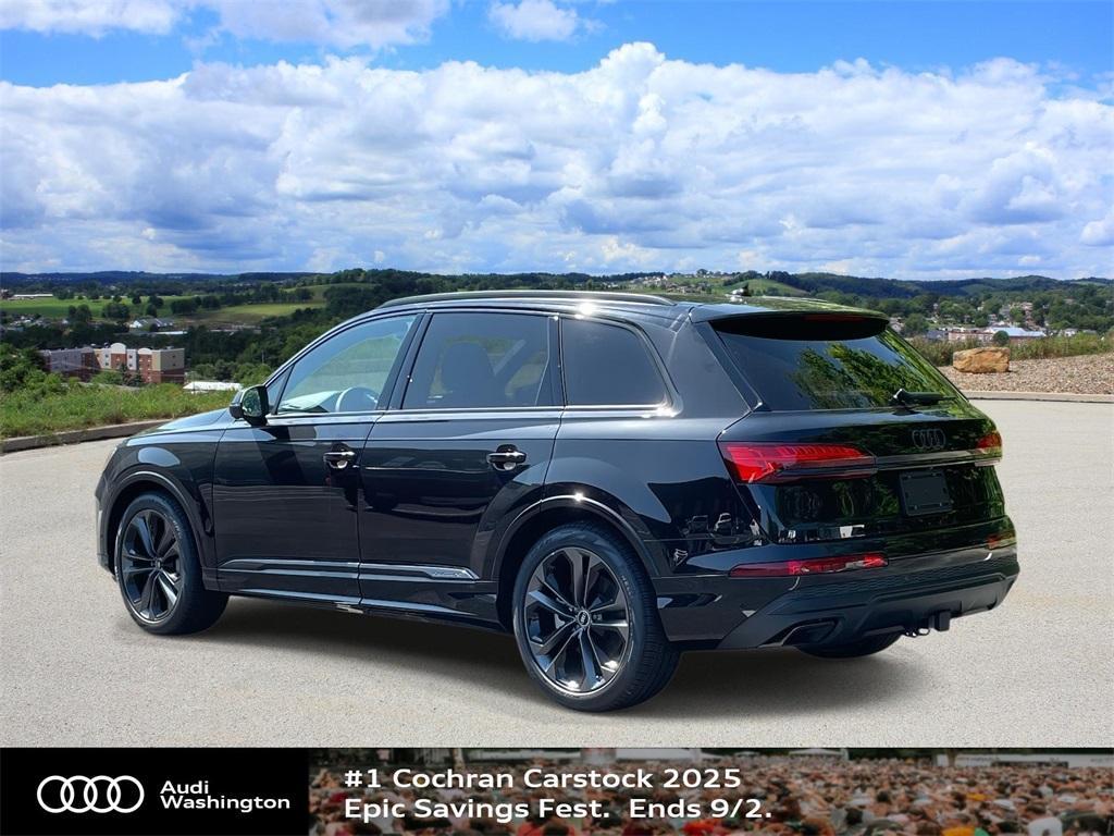 new 2025 Audi Q7 car, priced at $77,580