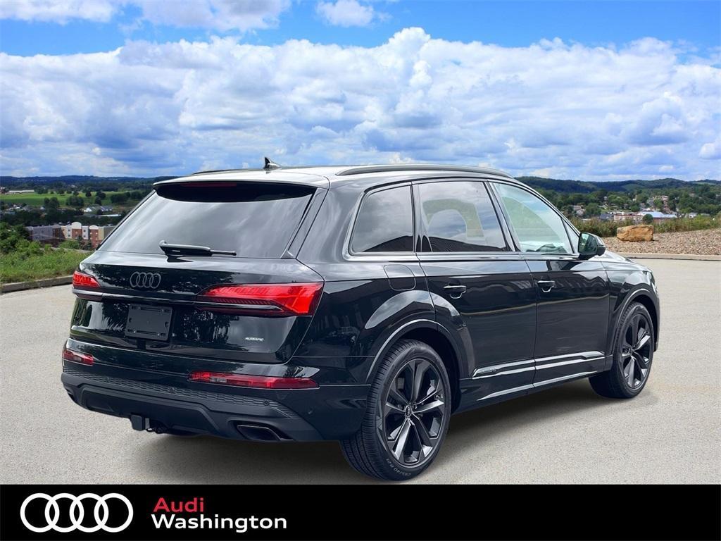new 2025 Audi Q7 car, priced at $77,580