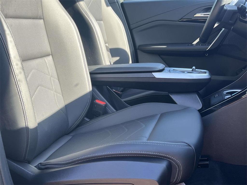 used 2025 BMW X1 car, priced at $36,300