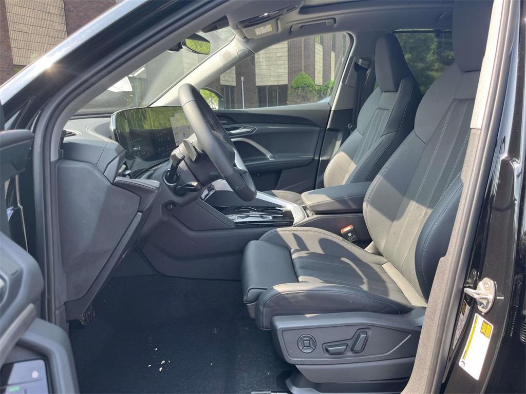 new 2025 Audi Q5 car, priced at $60,975