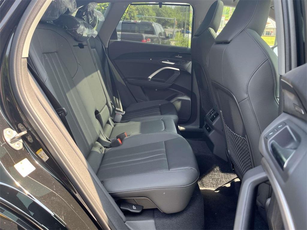 new 2025 Audi Q5 car, priced at $60,975