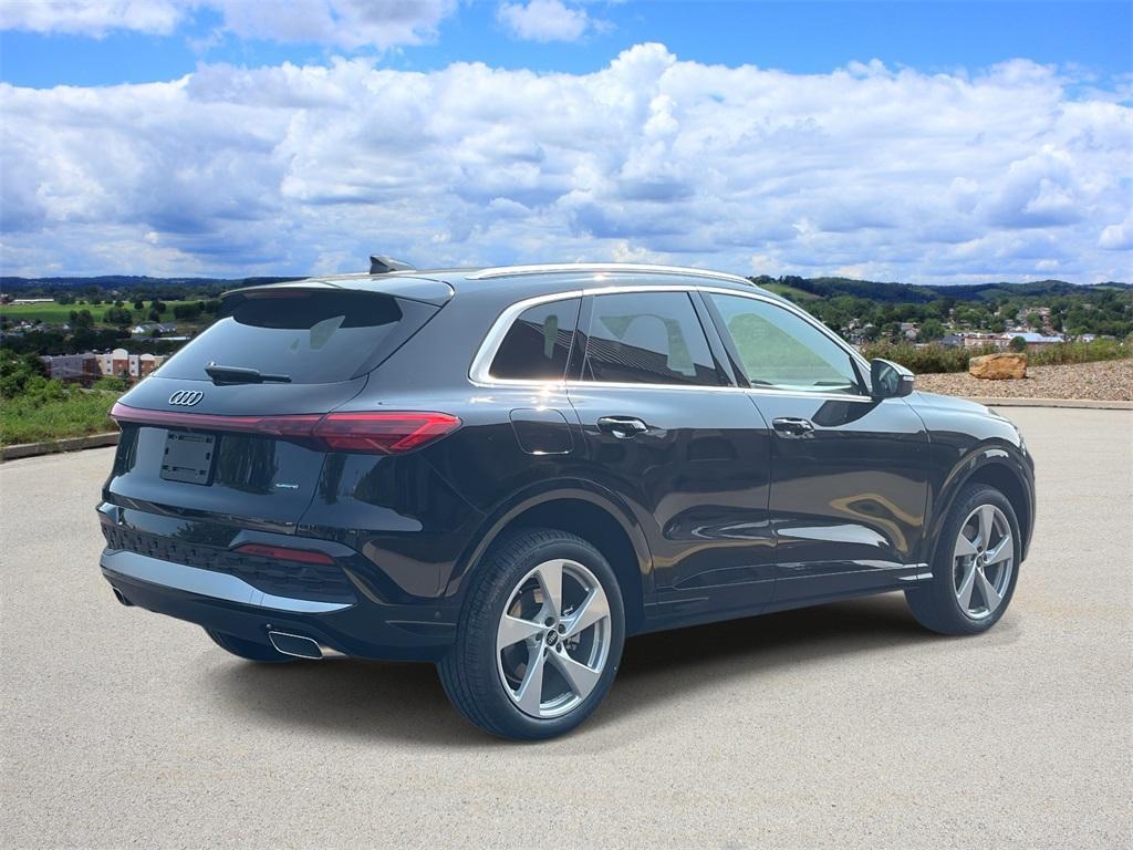 new 2025 Audi Q5 car, priced at $60,975