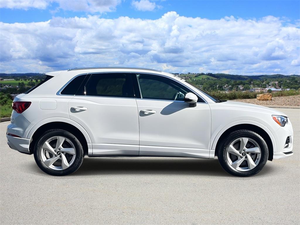 used 2022 Audi Q3 car, priced at $27,400