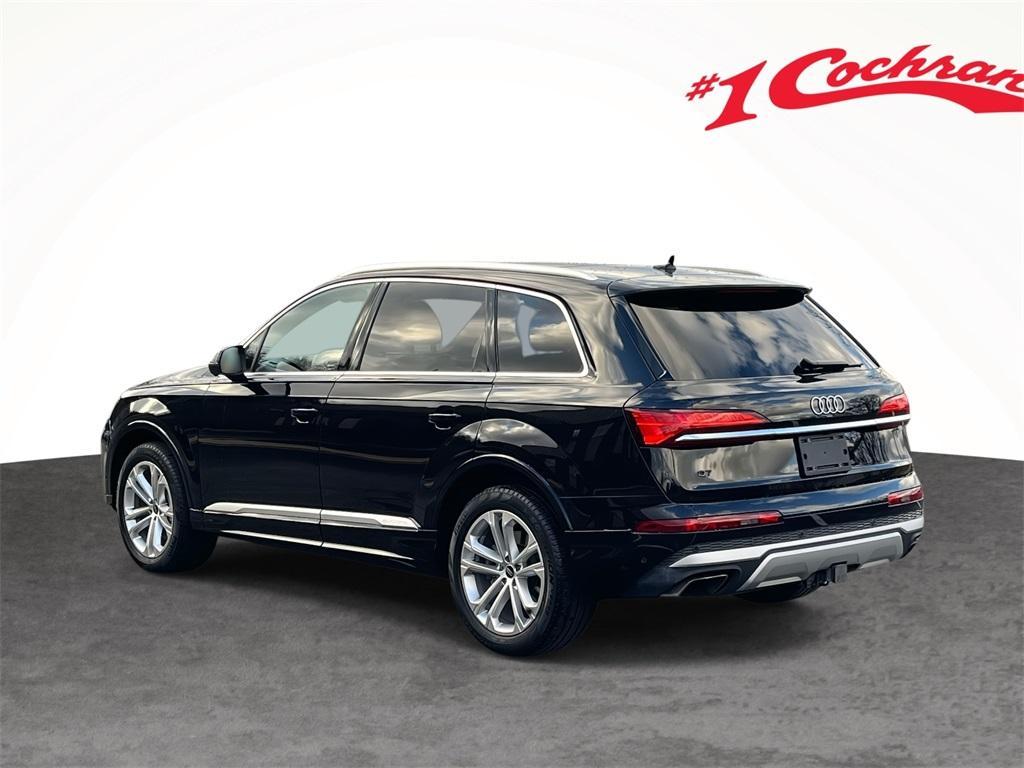 used 2025 Audi Q7 car, priced at $57,998