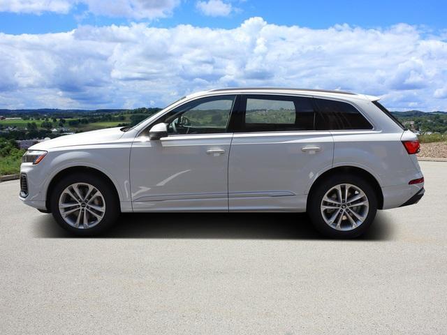 new 2025 Audi Q7 car, priced at $75,800