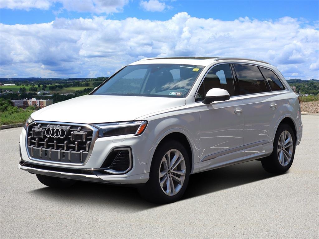 new 2025 Audi Q7 car, priced at $75,800