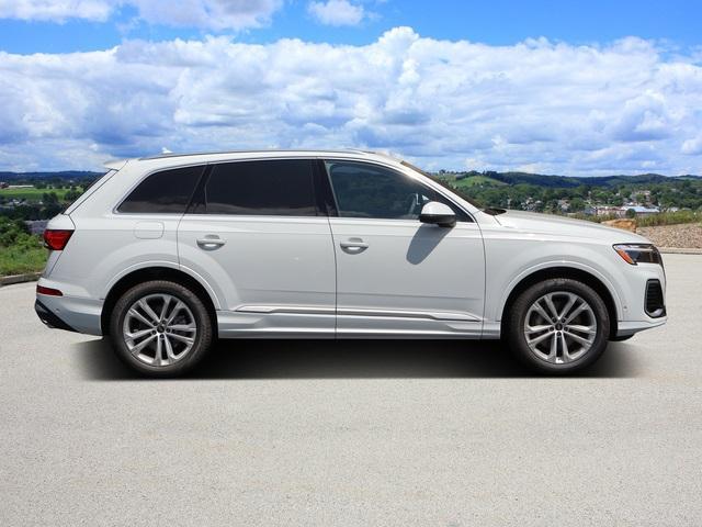 new 2025 Audi Q7 car, priced at $75,800