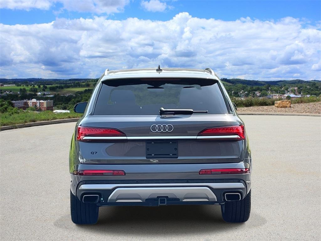 used 2025 Audi Q7 car, priced at $67,500
