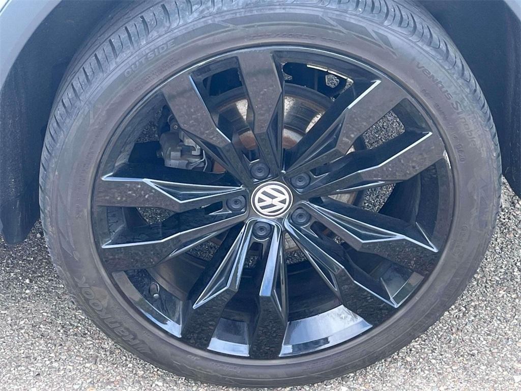 used 2021 Volkswagen Tiguan car, priced at $22,139
