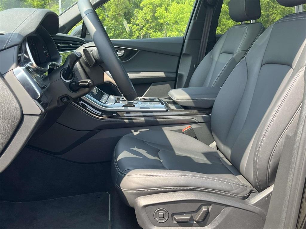 used 2025 Audi Q7 car, priced at $65,200