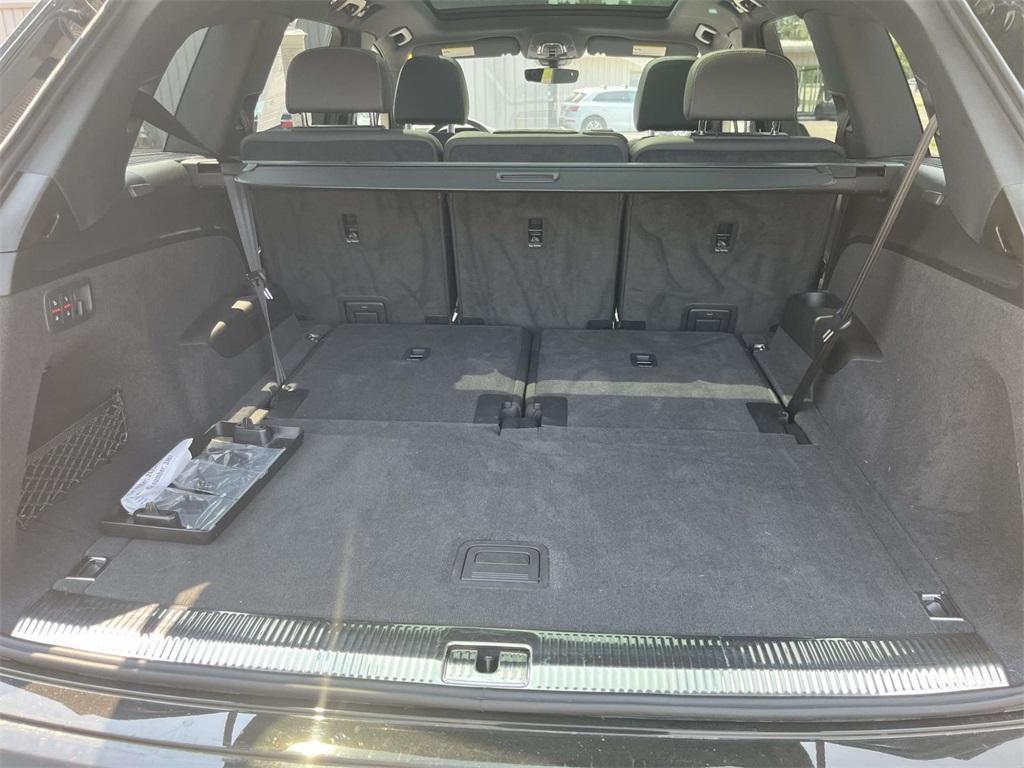 used 2025 Audi Q7 car, priced at $65,200