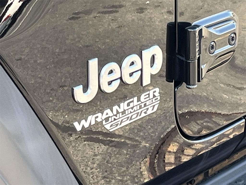 used 2020 Jeep Wrangler Unlimited car, priced at $28,000