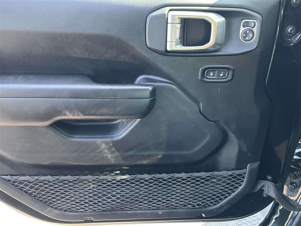 used 2020 Jeep Wrangler Unlimited car, priced at $28,650