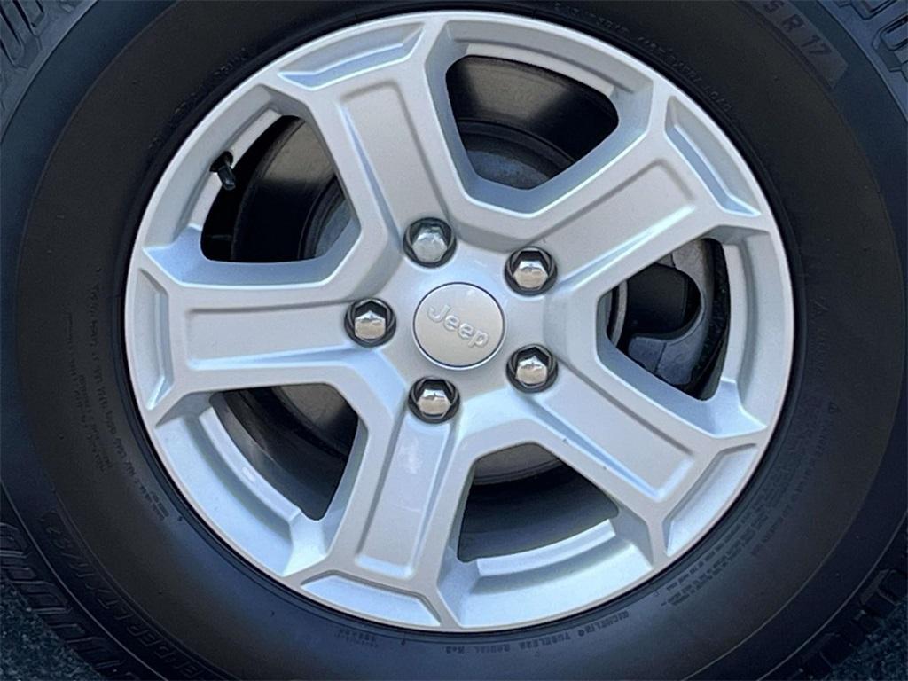used 2020 Jeep Wrangler Unlimited car, priced at $28,000