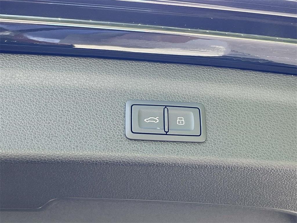 new 2025 Audi Q3 car, priced at $47,750