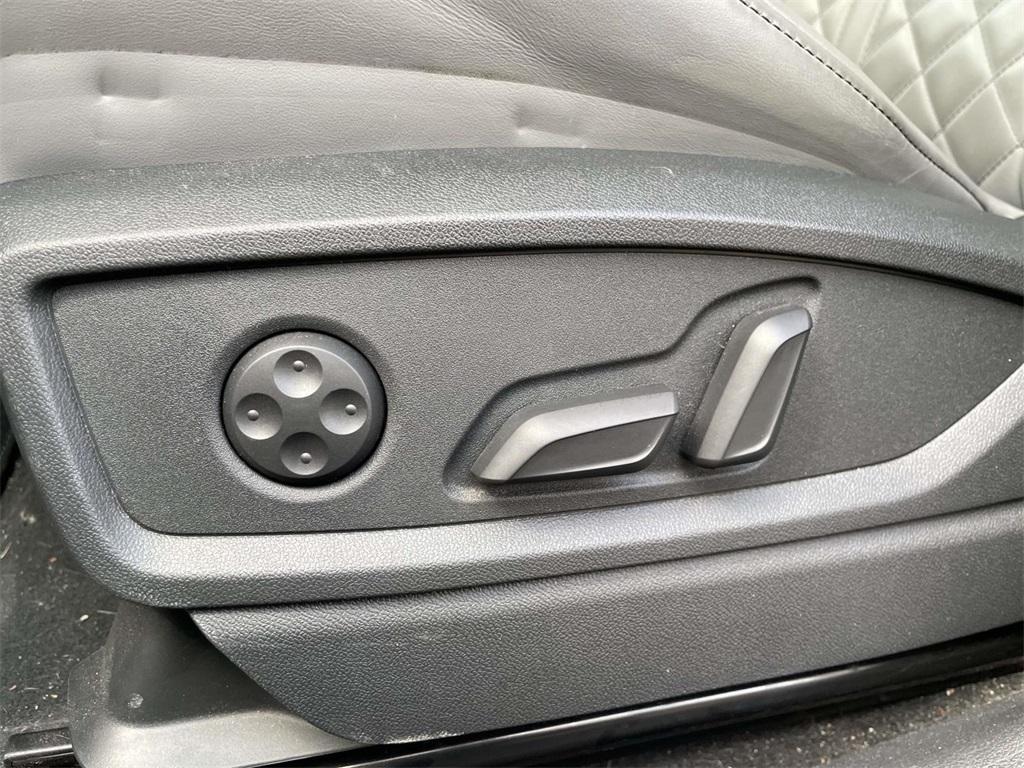 used 2022 Audi SQ5 car, priced at $43,901
