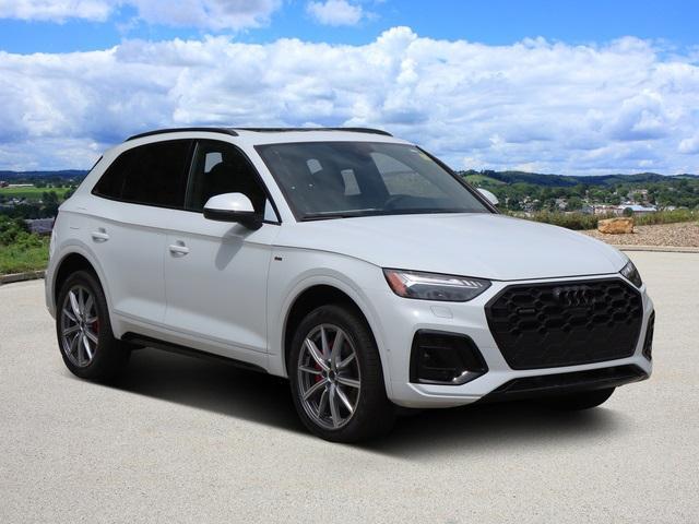 new 2024 Audi Q5 e car, priced at $75,610