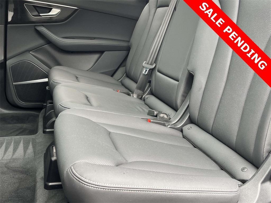 used 2025 Audi Q7 car, priced at $56,299