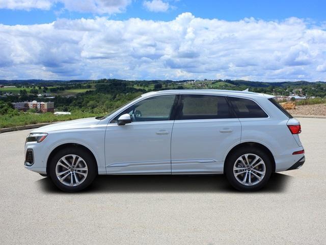 new 2025 Audi Q7 car, priced at $76,025