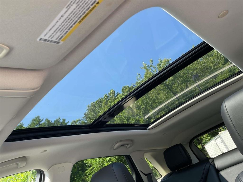 used 2018 Cadillac XT5 car, priced at $18,290