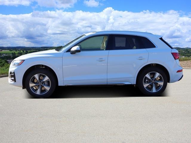 new 2025 Audi Q5 car, priced at $53,485