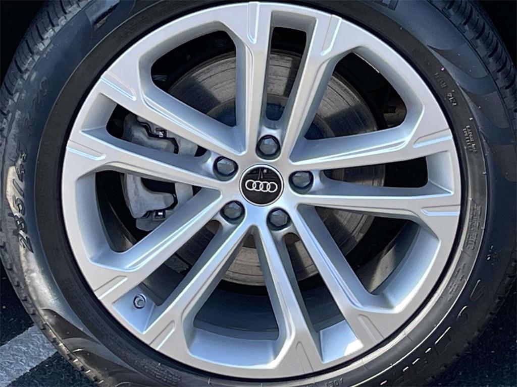 used 2025 Audi Q7 car, priced at $62,548